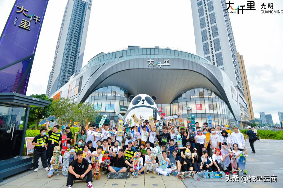 2022商场销售额,广深社会零售额