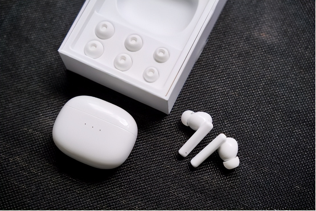 出门必备的10个好物推荐,出门必备10件好物一个包