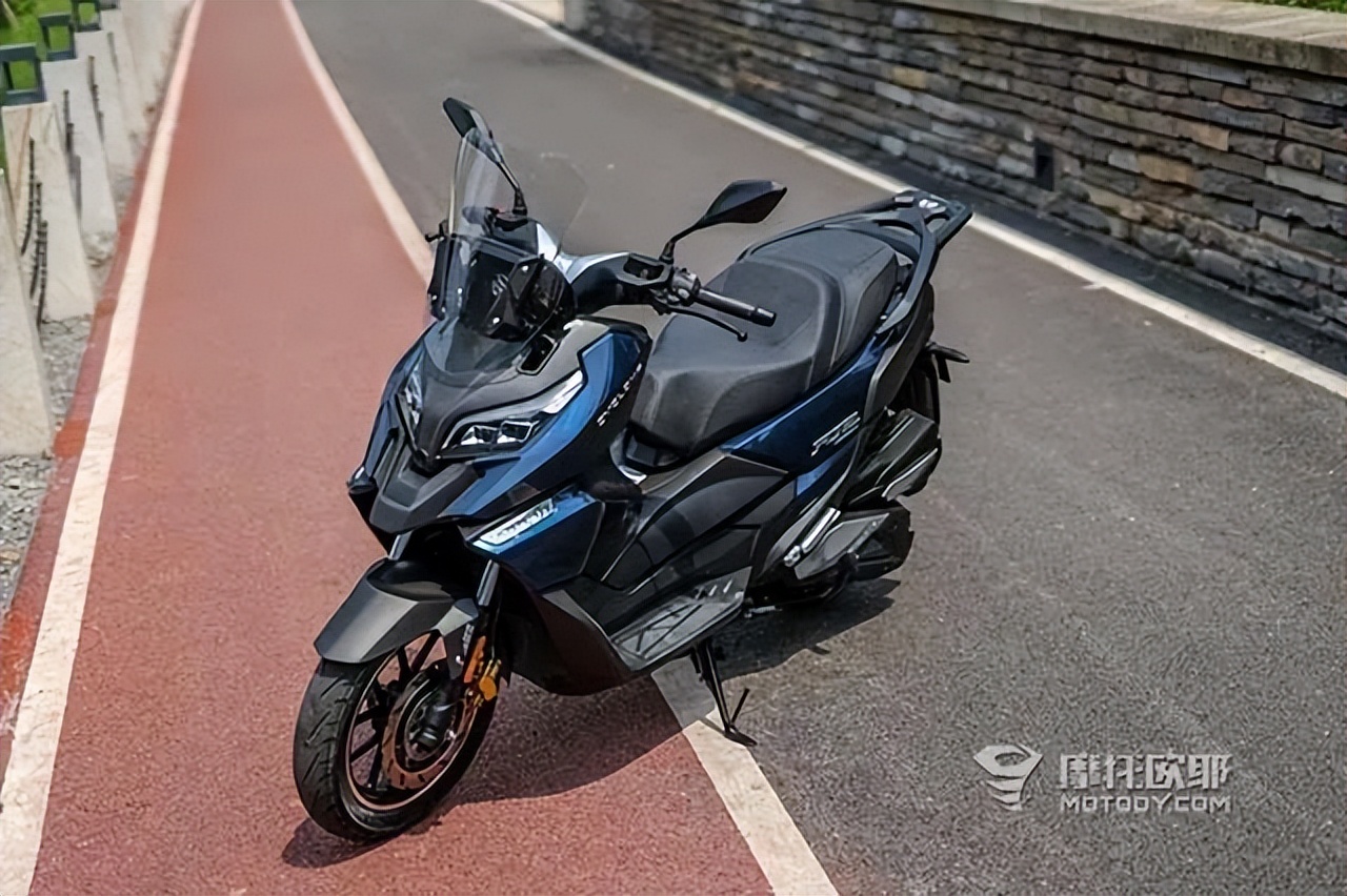 250cc踏板算不算大排量,哪款三万以内250cc踏板值得入手