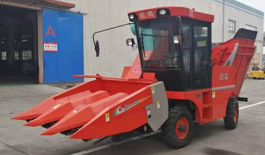 久保田1408玉米收获机价格,巨明山地王三垄玉米收割机参数