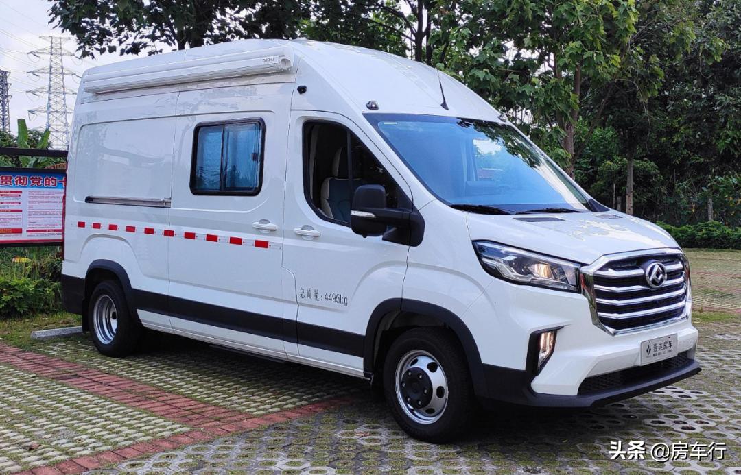 舜宇房车大通v90b型长轴高顶房车,飞翔最新大通v90b型房车短轴中顶