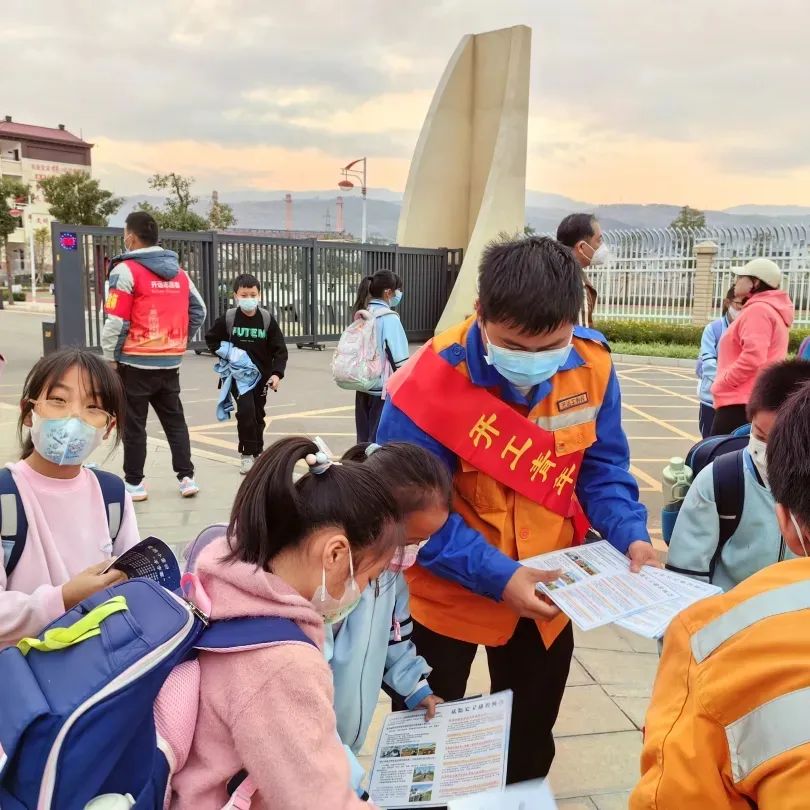 高铁爱路护路宣传视频,铁路爱路护路宣传视频昆明