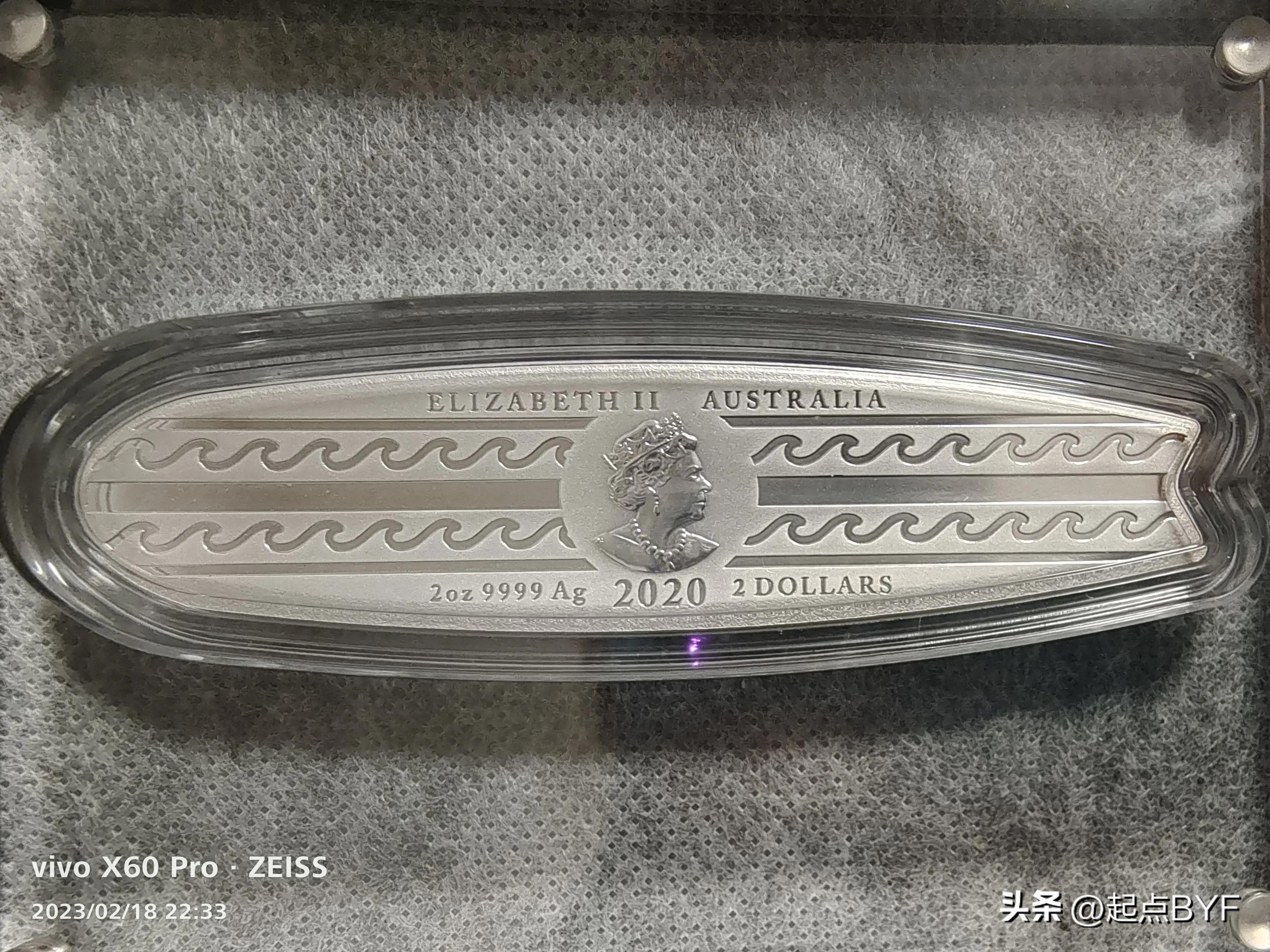 钱币收藏册取不出来,钱币不完整的有收藏价值吗