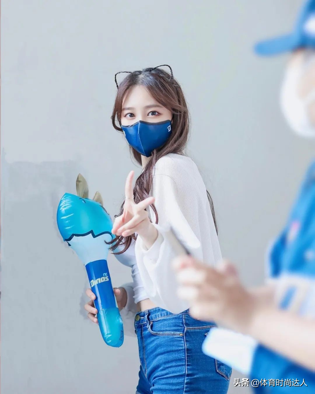 哈登出席典礼,哈登参加活动服装