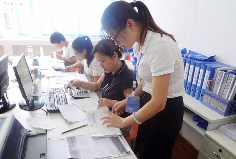 有内账经验但是不会*票开**不会报税怎么办，该找什么类型公司？