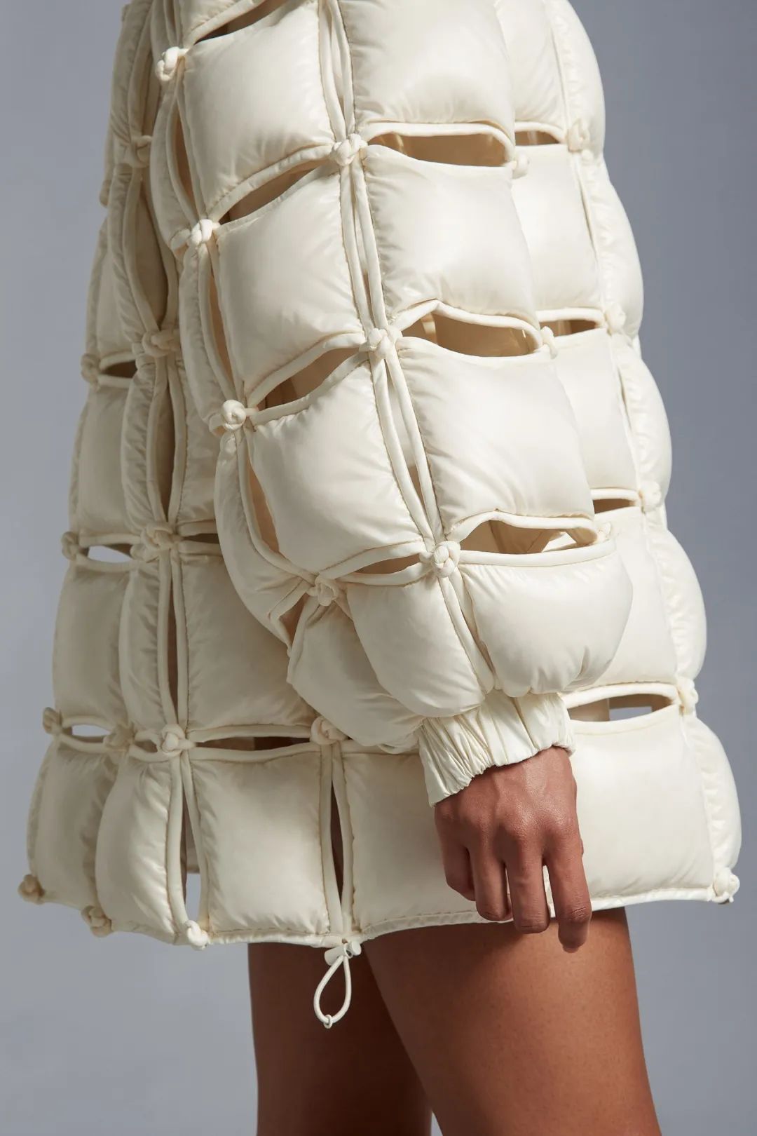 moncler羽绒服为什么好,moncler羽绒服属于什么档次