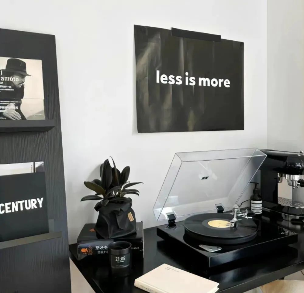 头像高级小众男士用,头像高级小众动漫女