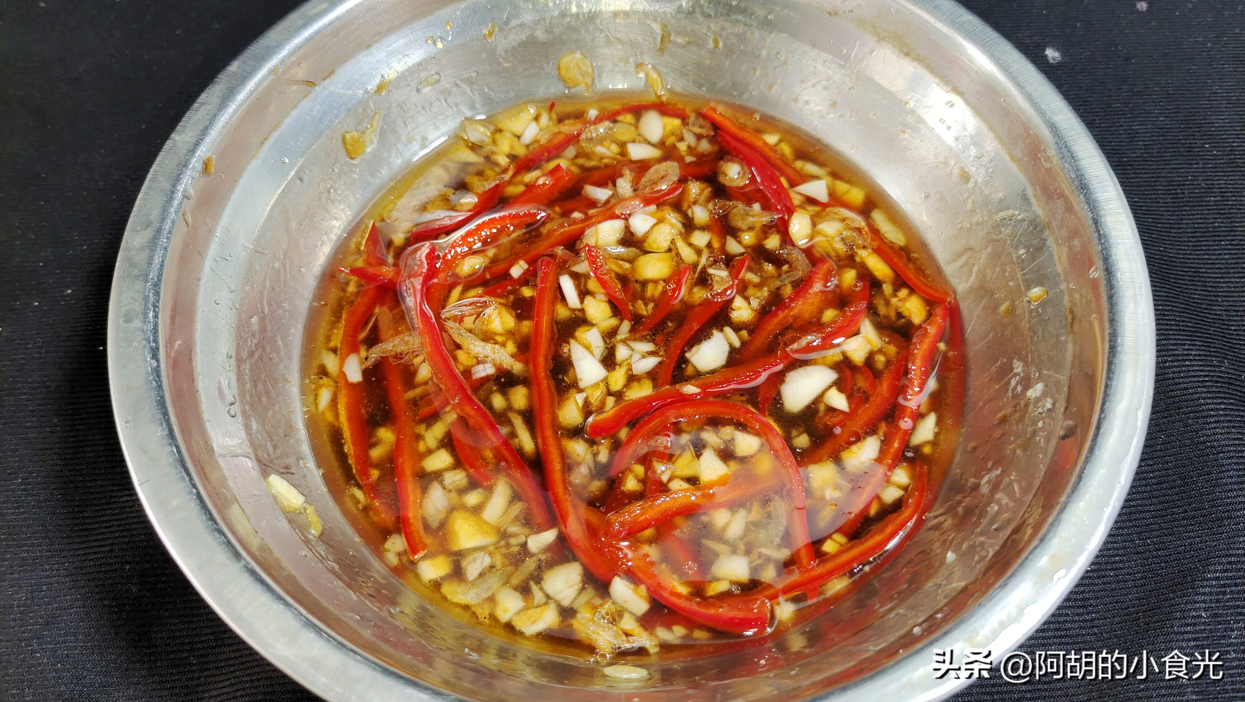 豆苗凉拌酸甜口,凉拌豆苗菜最好吃的做法湖南