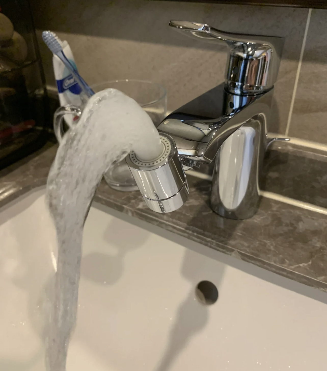 买水龙头是冷热的好还是恒温的好,买水龙头目前怎么买不上当