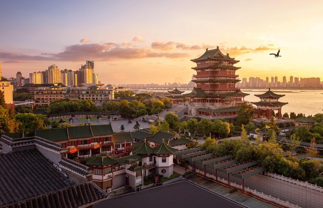 滕王李元婴如何评价滕王阁序,滕王李元婴没参加滕王阁集会吗