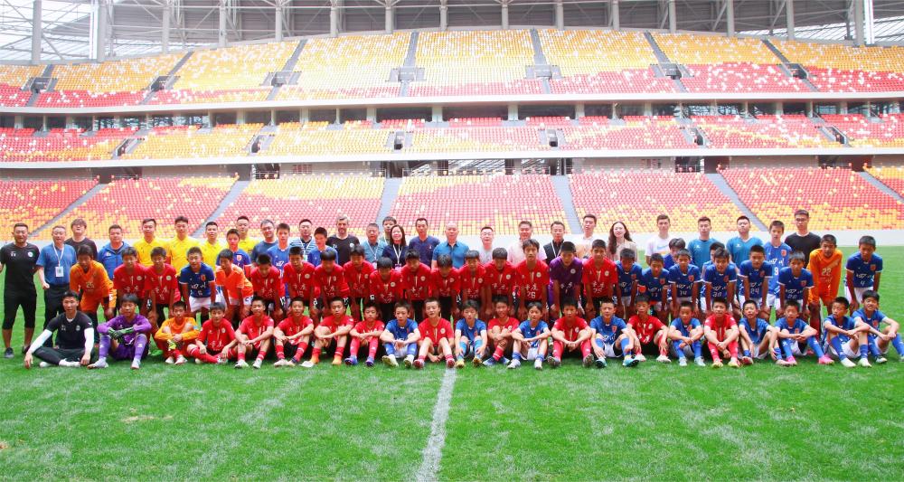 携手“雄起”，川渝青少年足球交流再上新！