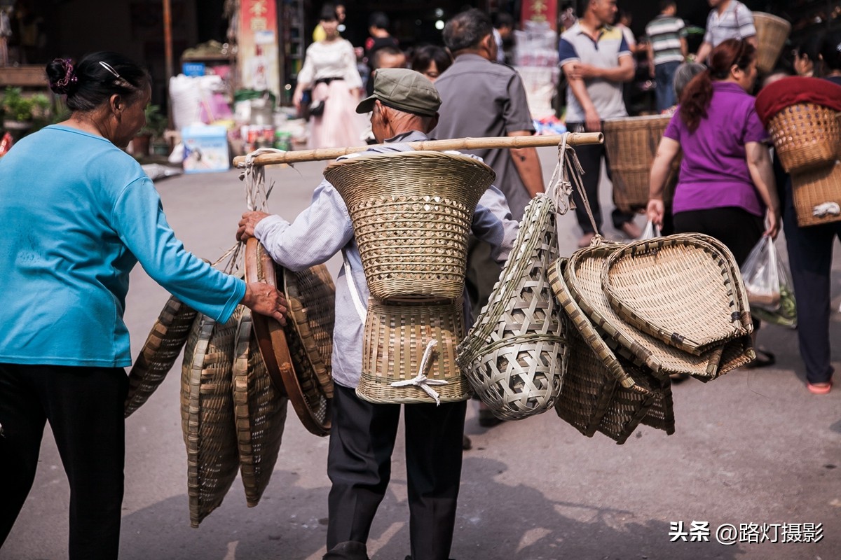 中国最值得去的10大古镇,探寻中国最值得去的十大古镇