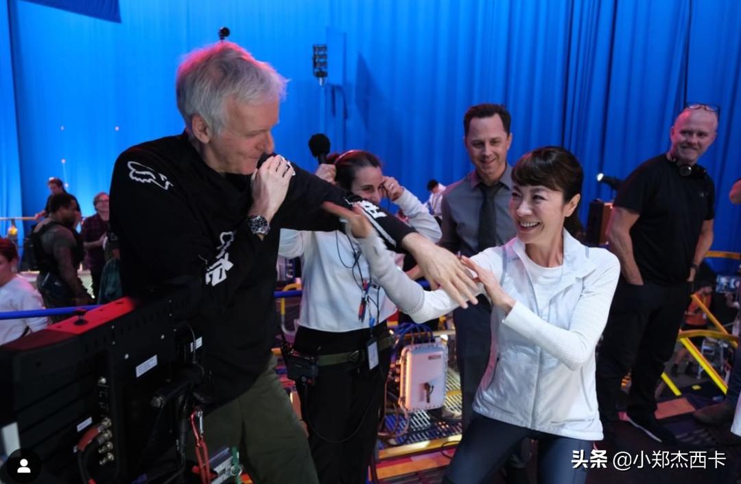 带1000万珠宝进组，谈18年恋爱不结婚，彪悍的人生不需要解释