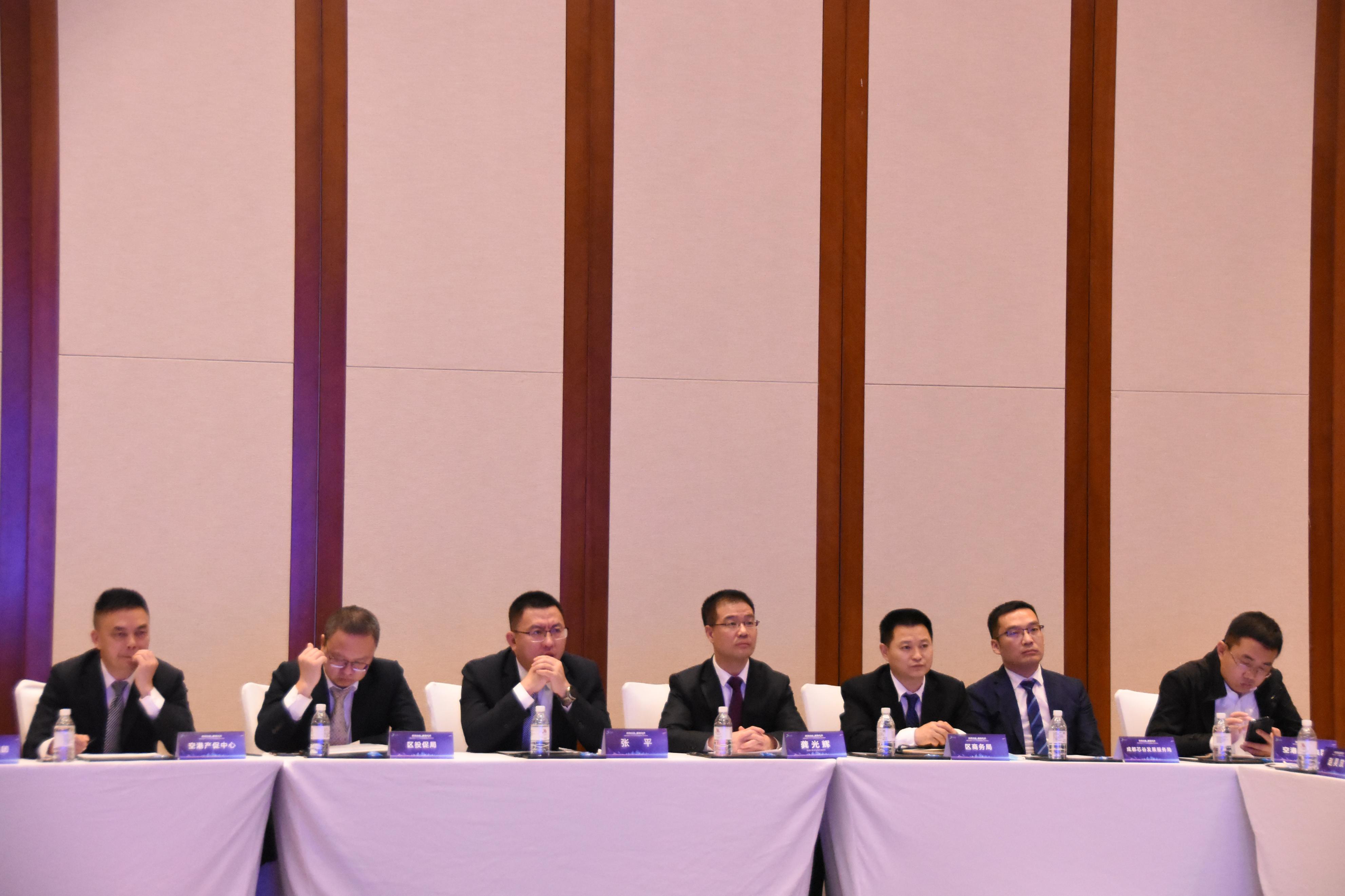 双向奔赴做大做强,双向奔赴促振兴