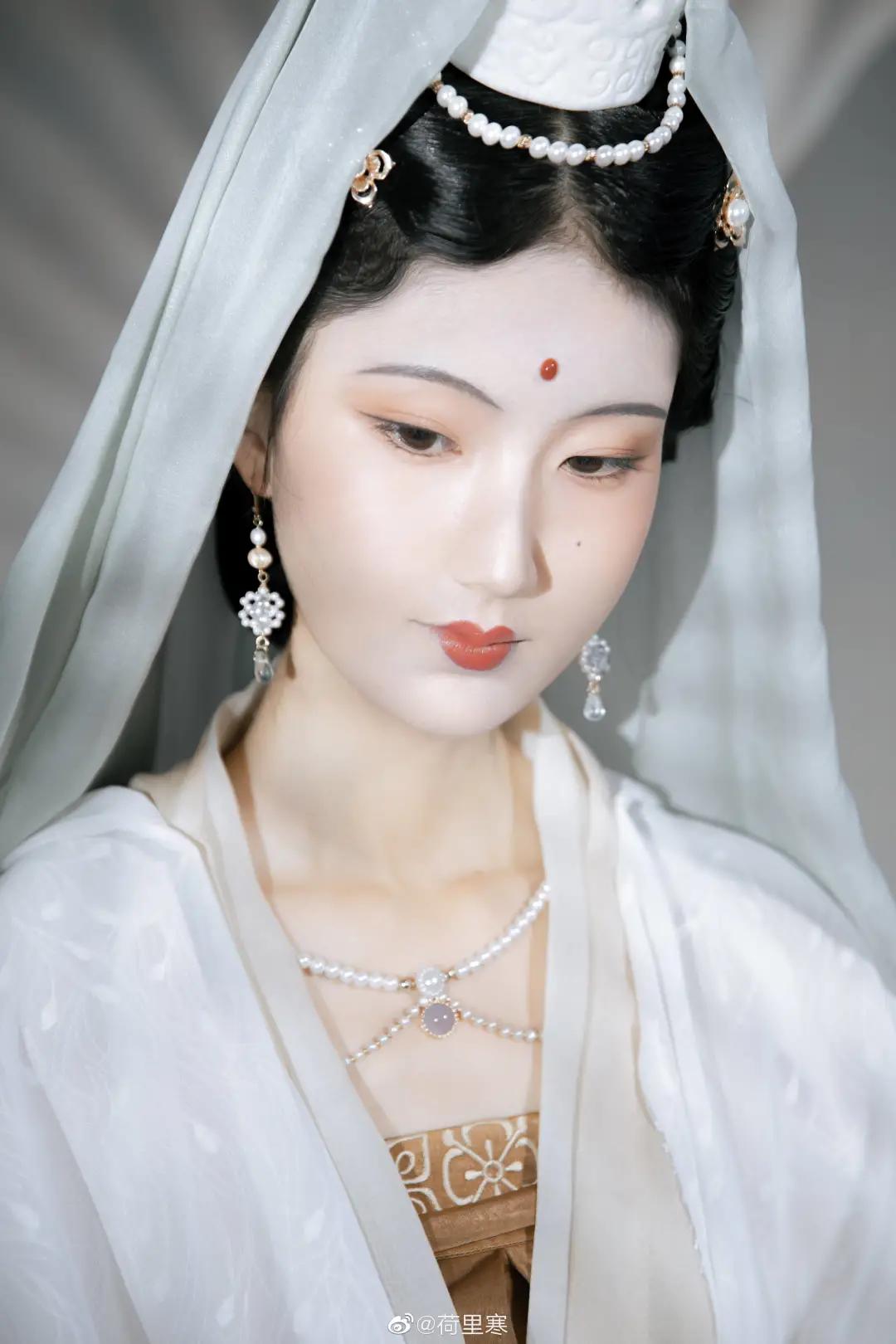 国人都是眯眯眼吗,眯眯眼在外国人眼里