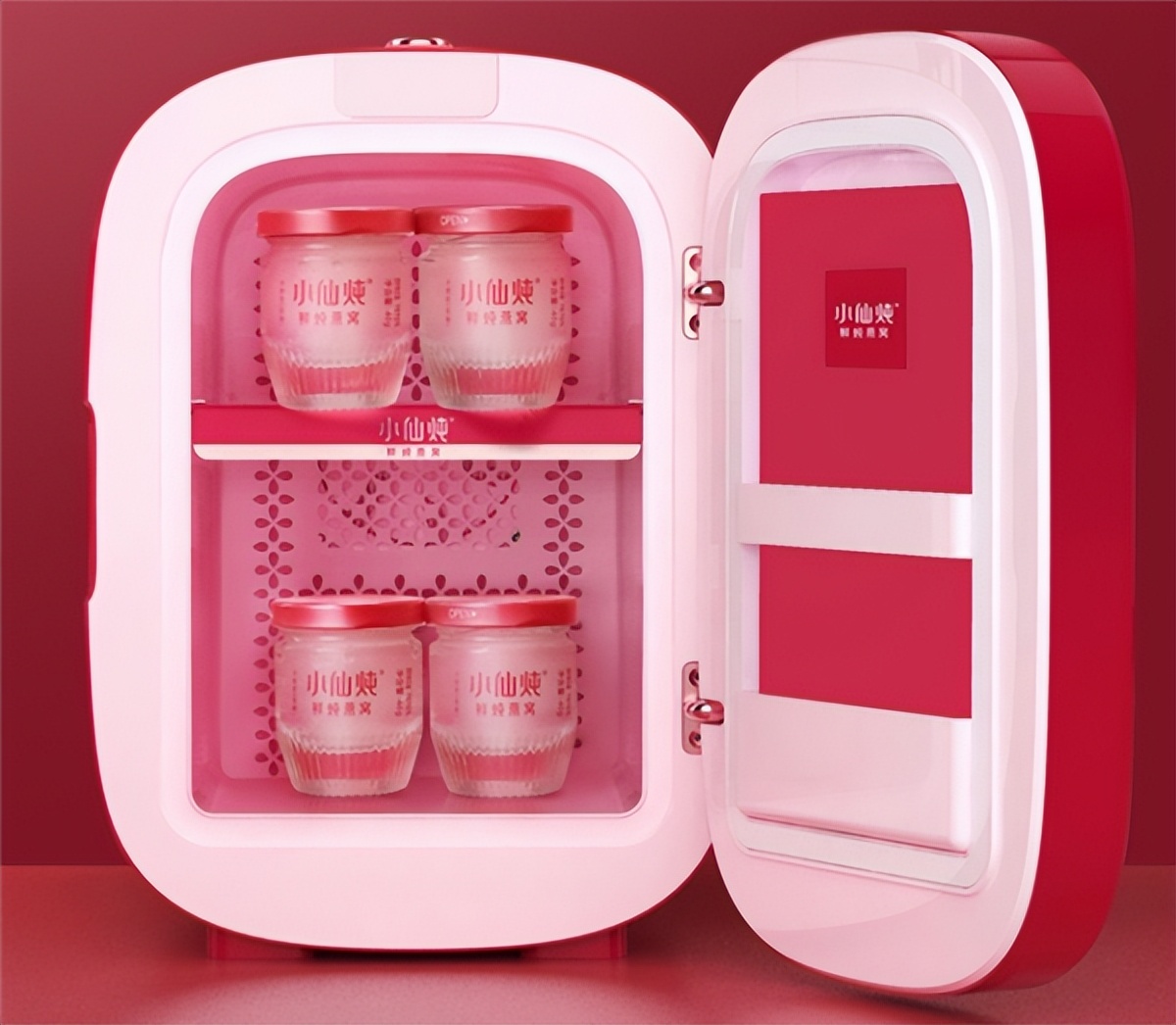 怎样炖煮燕窝好吃又营养价值,燕小厨燕窝和小仙炖燕窝哪个好