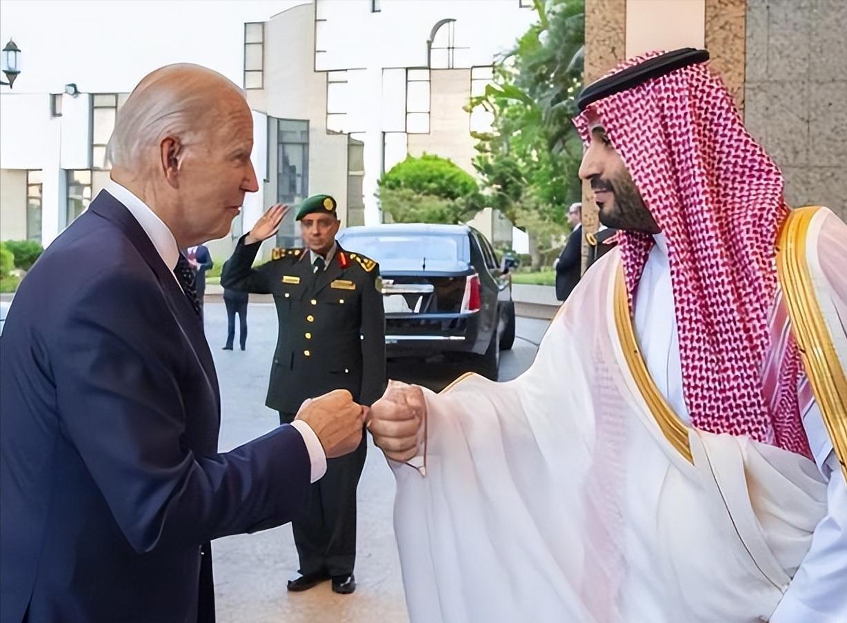 沙特土豪看上了中国车,沙特购买中国052d外媒报道