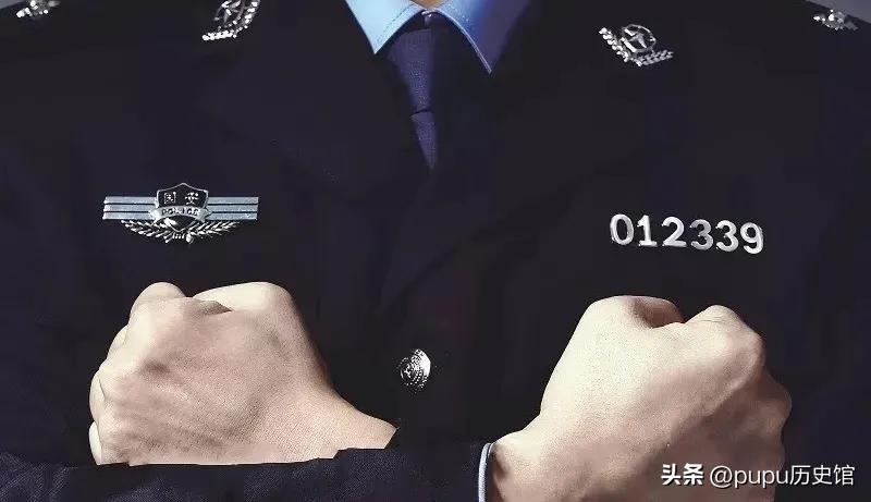 日本间谍当上黑老大,日本间谍在八路里当首长第一集