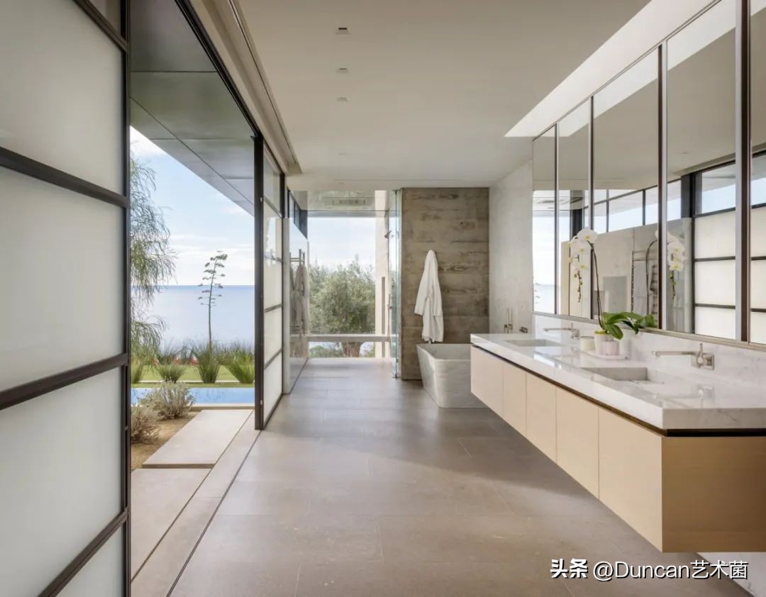 西雅图LucasInterior古朴隐逸的度假住宅