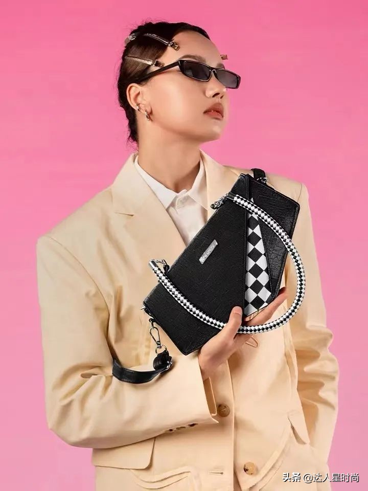 小ck一样的女士包推荐,小ck最值得入手的包