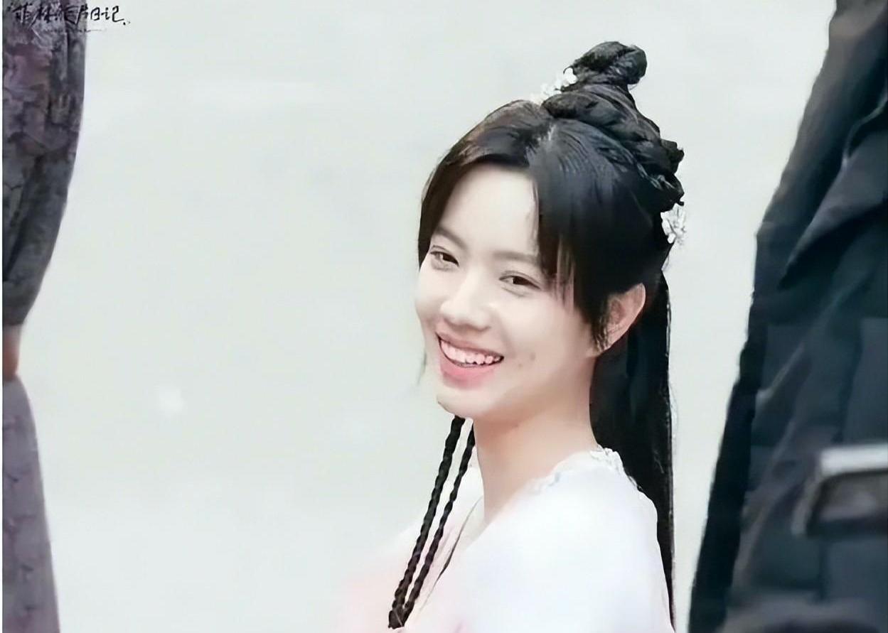 硅胶脸、关系户、资源咖，武侠电影盛世，已一去不复返