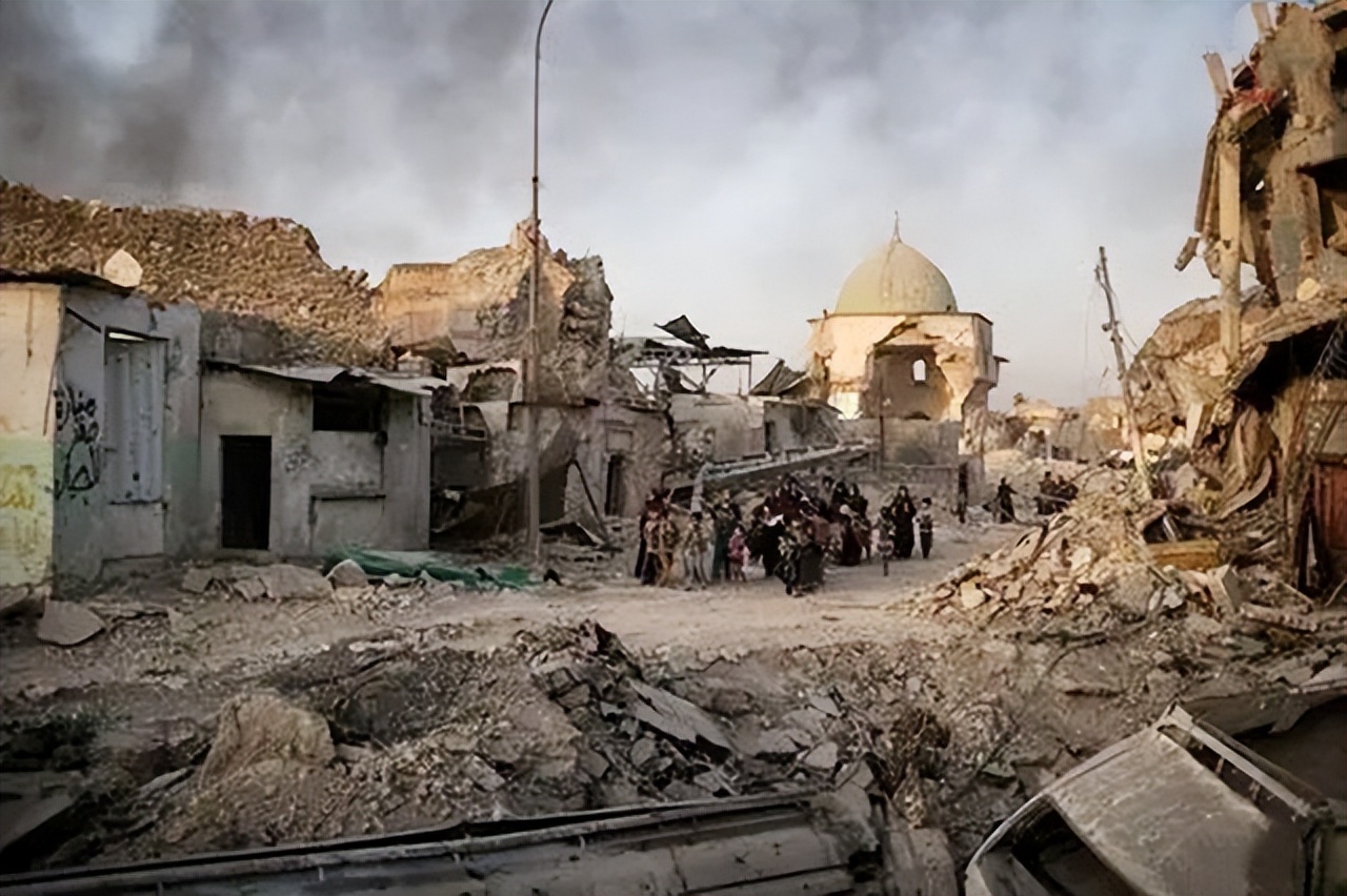 美军冲进萨达姆办公室，发现两件“中国造”，分别来自上海和台湾