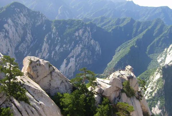 华山惊险一日游,八小时游遍华山