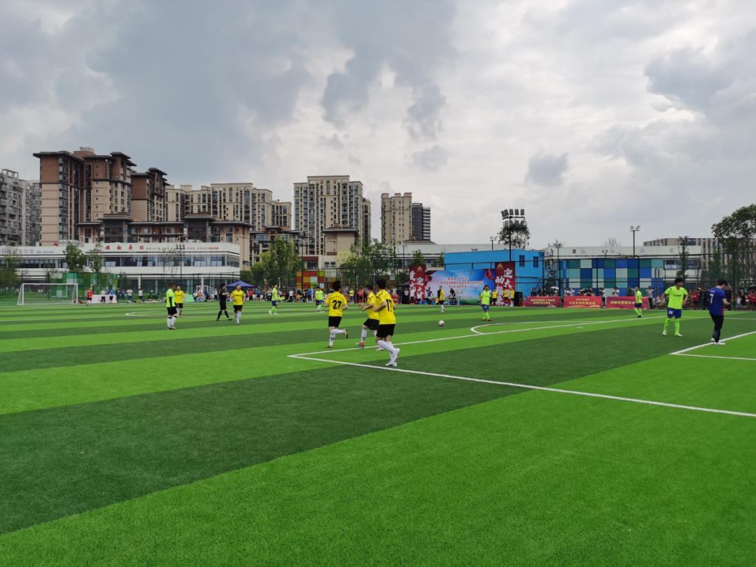 大运会点燃火炬的视频,大运为城市添活力