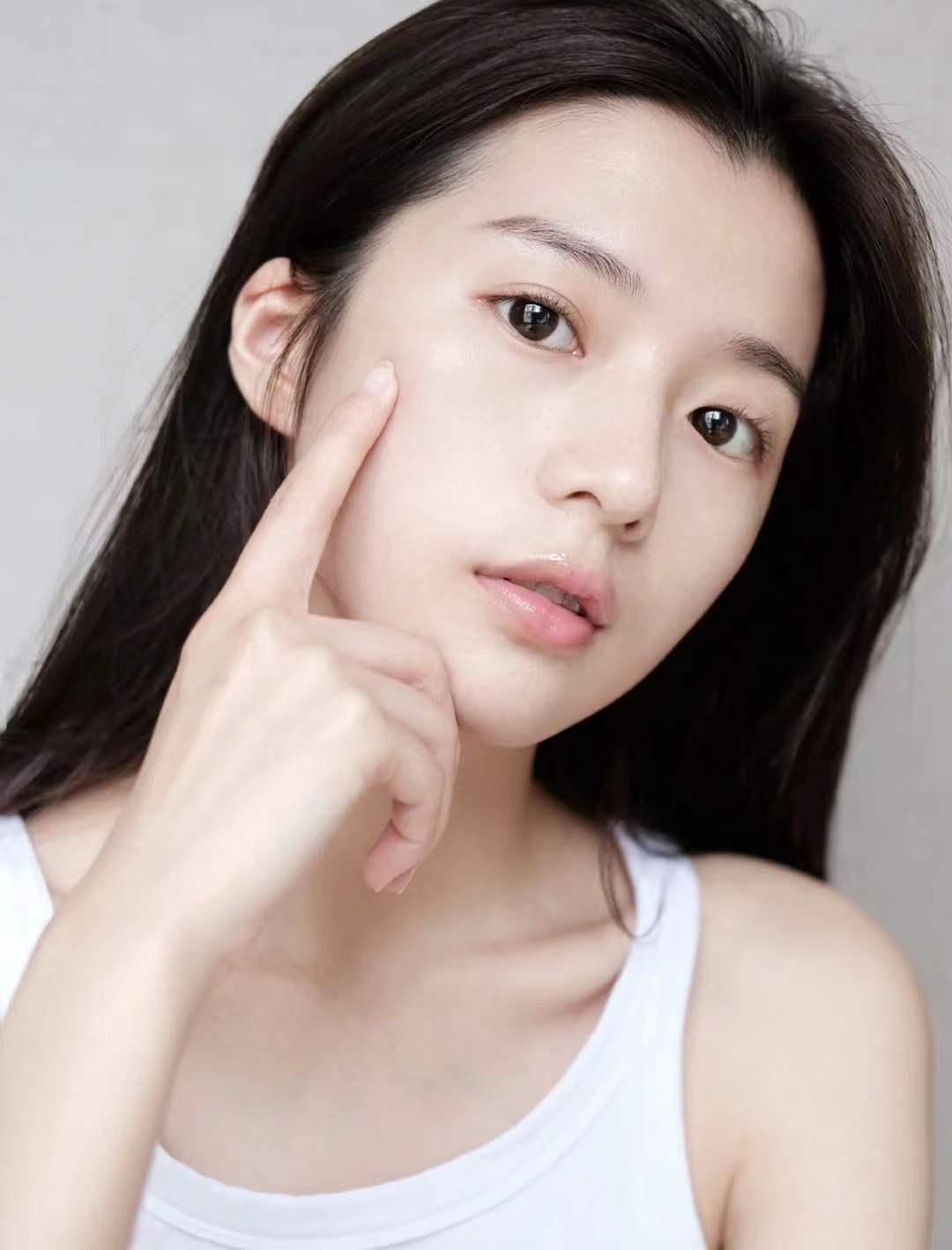 女大学生们推荐平价好用水乳,适合上班族的平价水乳