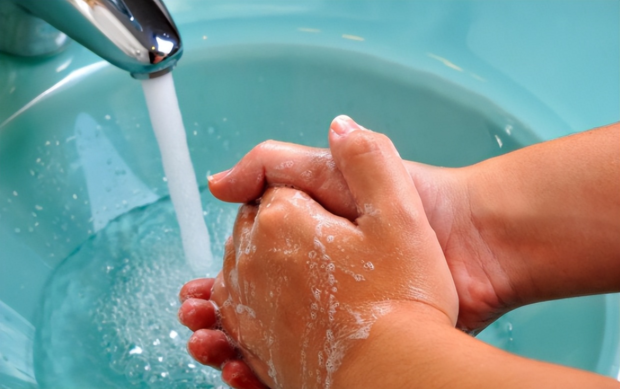 水龙头快速放水的方法,家里水龙头出水小如何增压