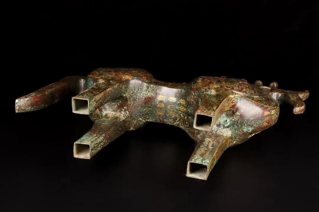 汉代青铜器马图片,汉代青铜马鉴定