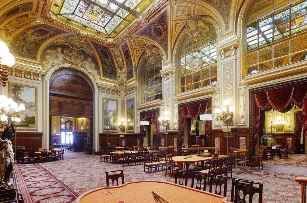 摩纳哥为什么赌城发展最好,袖珍小国摩纳哥究竟有多土豪