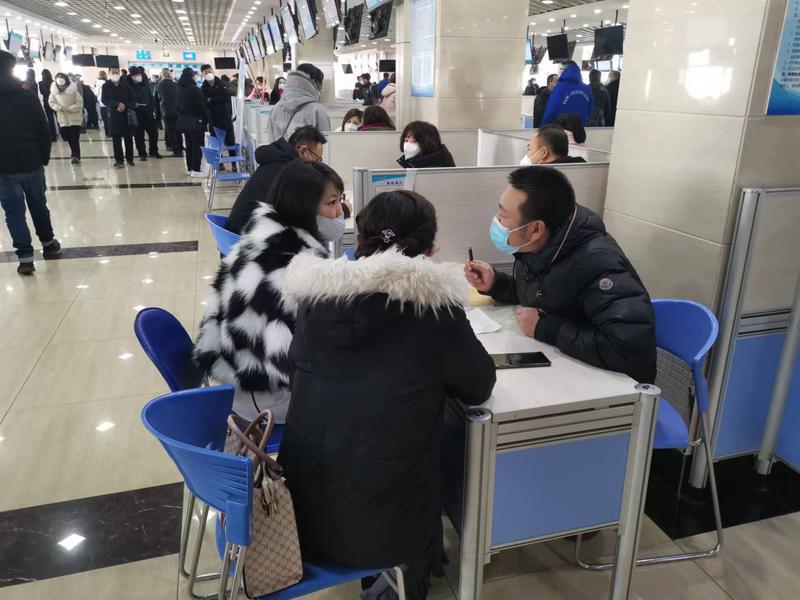 大学生就业问题之择业就业,树立正确的大学生就业观和择业观