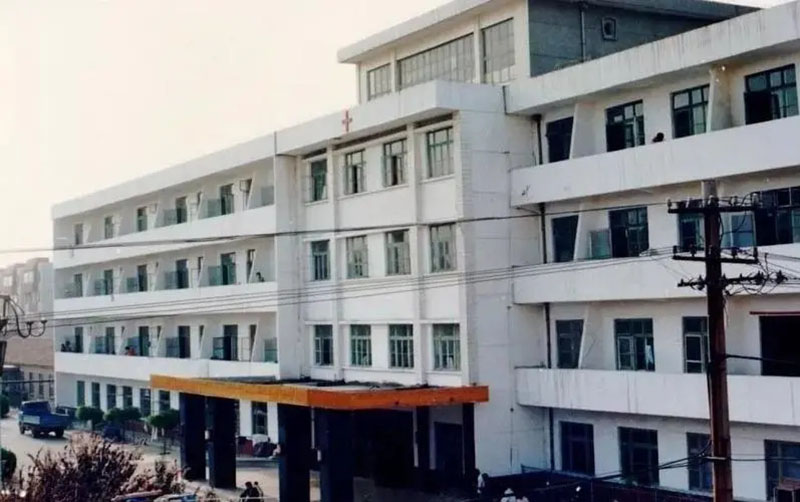 三株口服液怎么消亡的,三株口服液95年当时卖多少钱一瓶