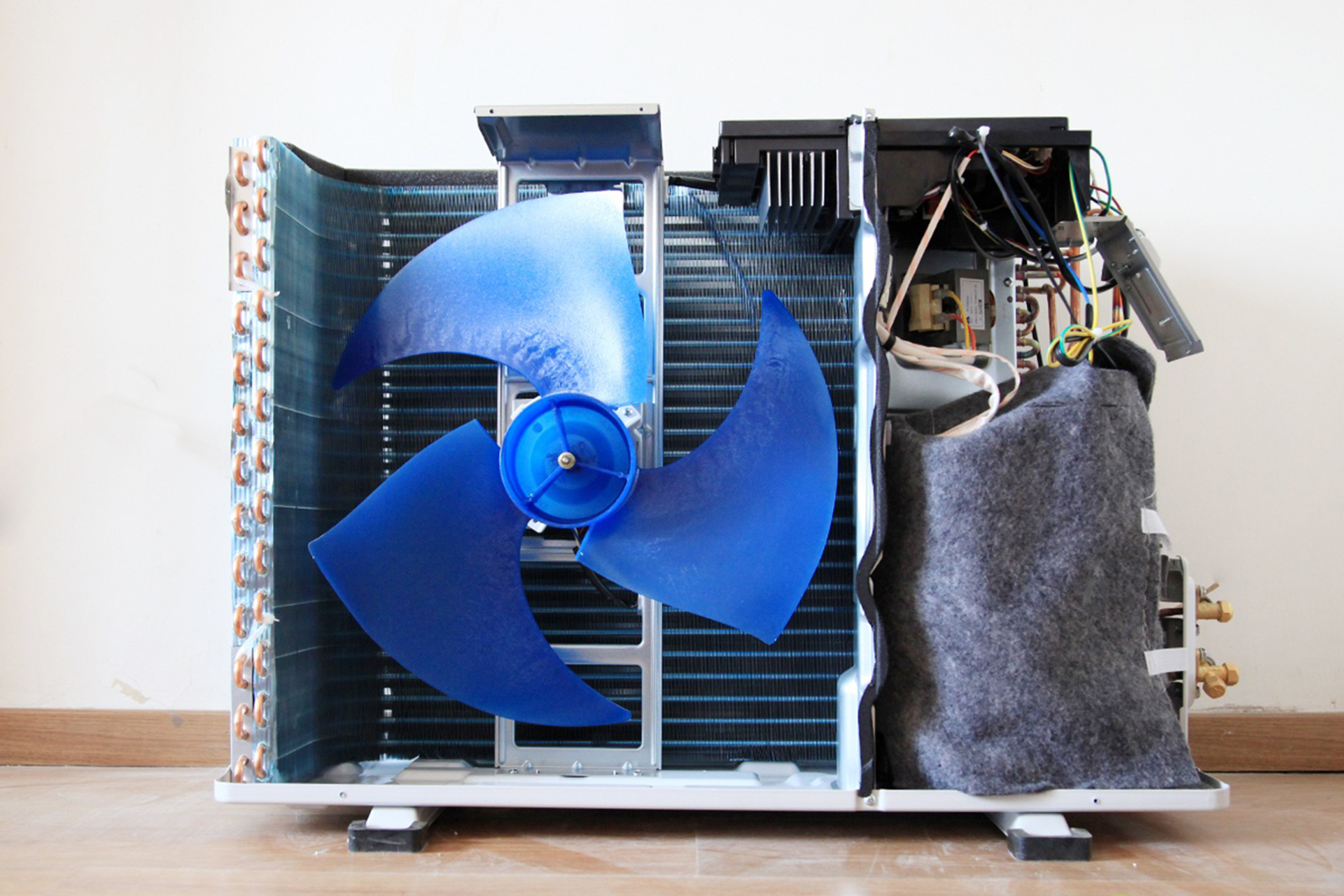 空调1匹多少瓦多重,空调1.0-1.5匹到底是多大