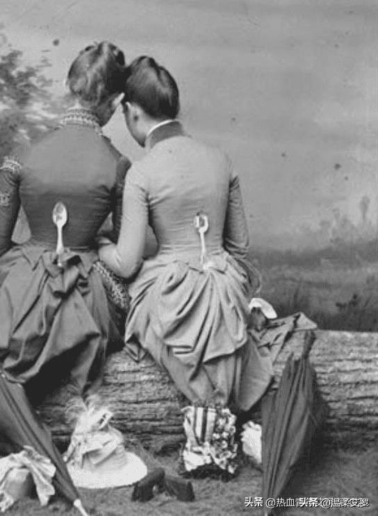 【晚清*楼青**秘影】*楼青**女丰乳肥臀，媚态撩人，风情尽显！