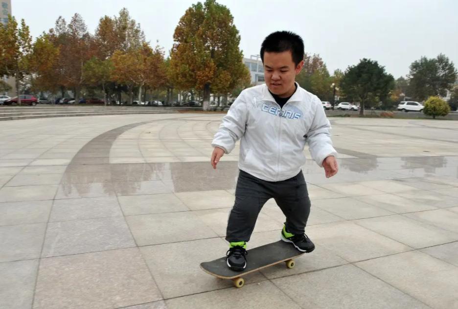 儿童身高标准表你家孩子达标了吗,最新中国0-18岁儿童身高标准表