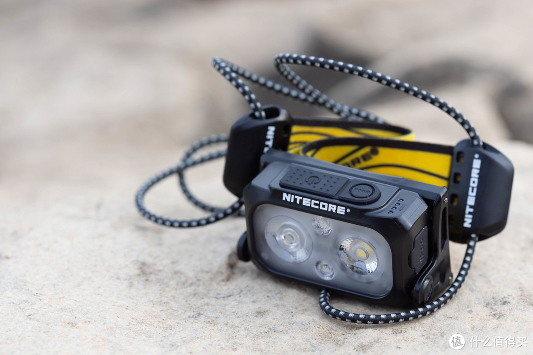 去登山选择哪些装备比较好,北疆徒步雪原必备装备