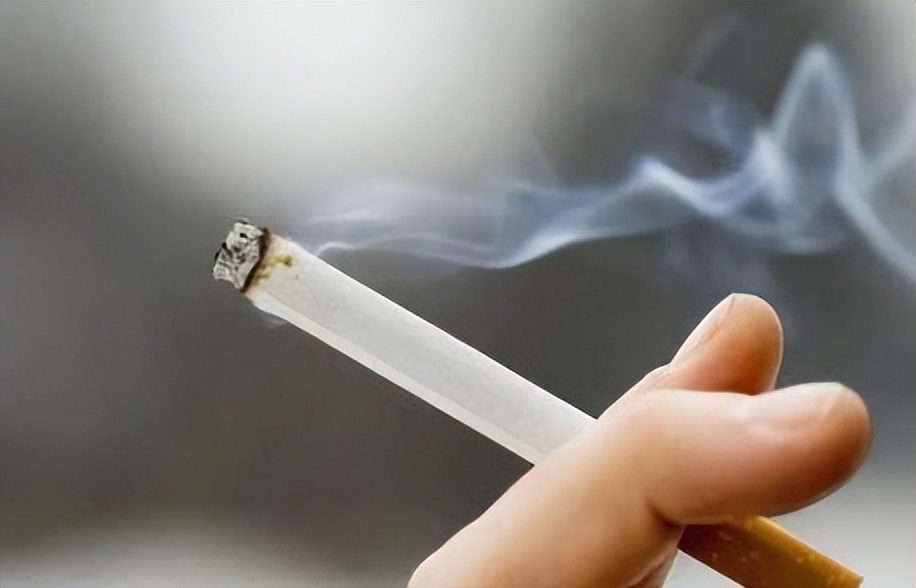 干咳是不是说明肺有问题,老是干咳是肺功能不好的症状