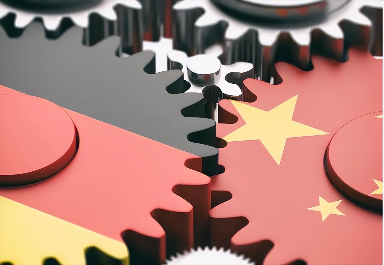 尹锡悦会见内塔尼亚胡,尹锡悦在北约和拜登握手视频