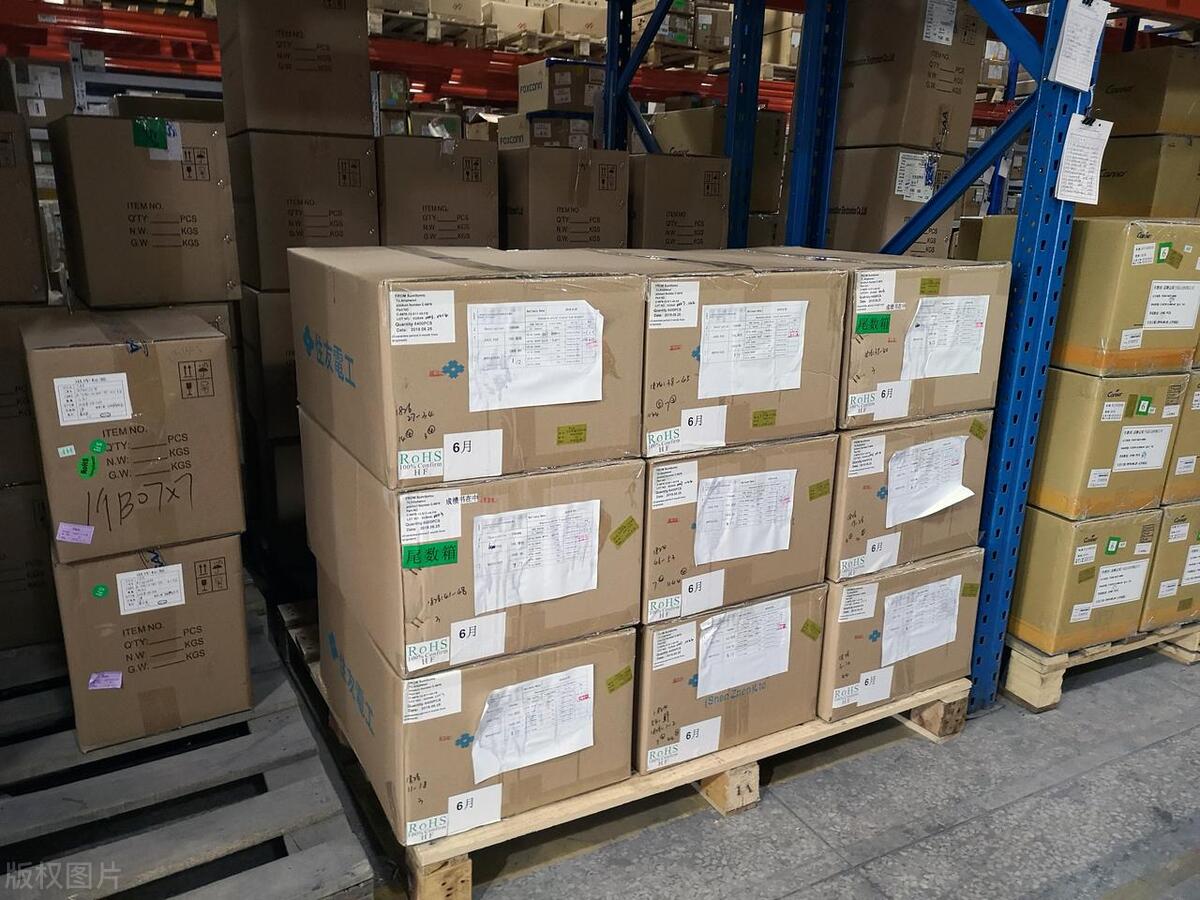 定制家具搬家搬运,德国设计的纸箱搬家能用20年