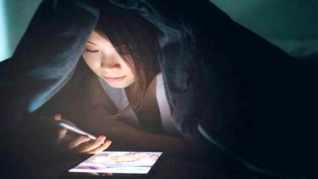 女足夺冠男足为什么惨败,女足夺冠男足现在在想什么