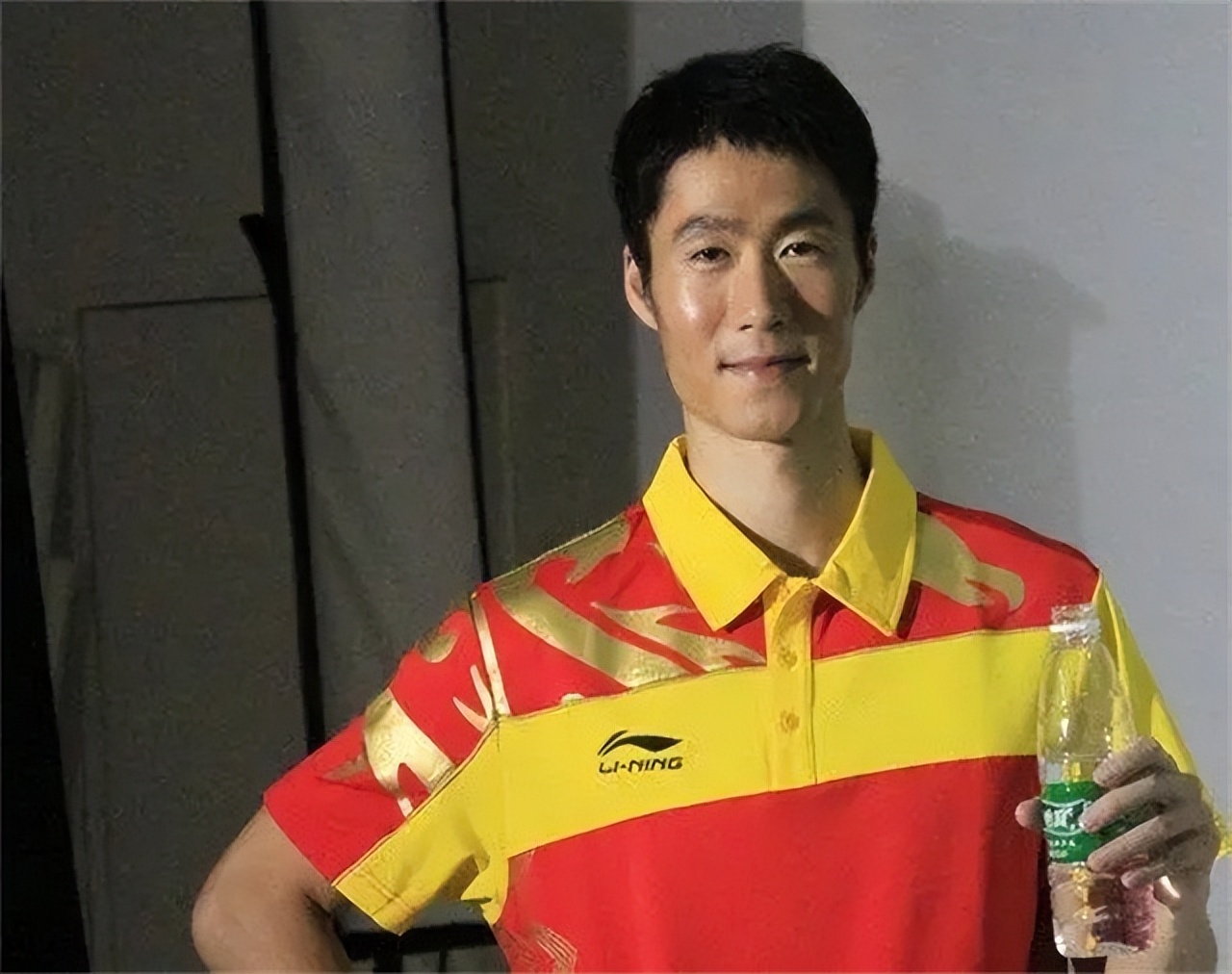 乒乓球教练王楠现在干什么,前国乒一姐王楠近况