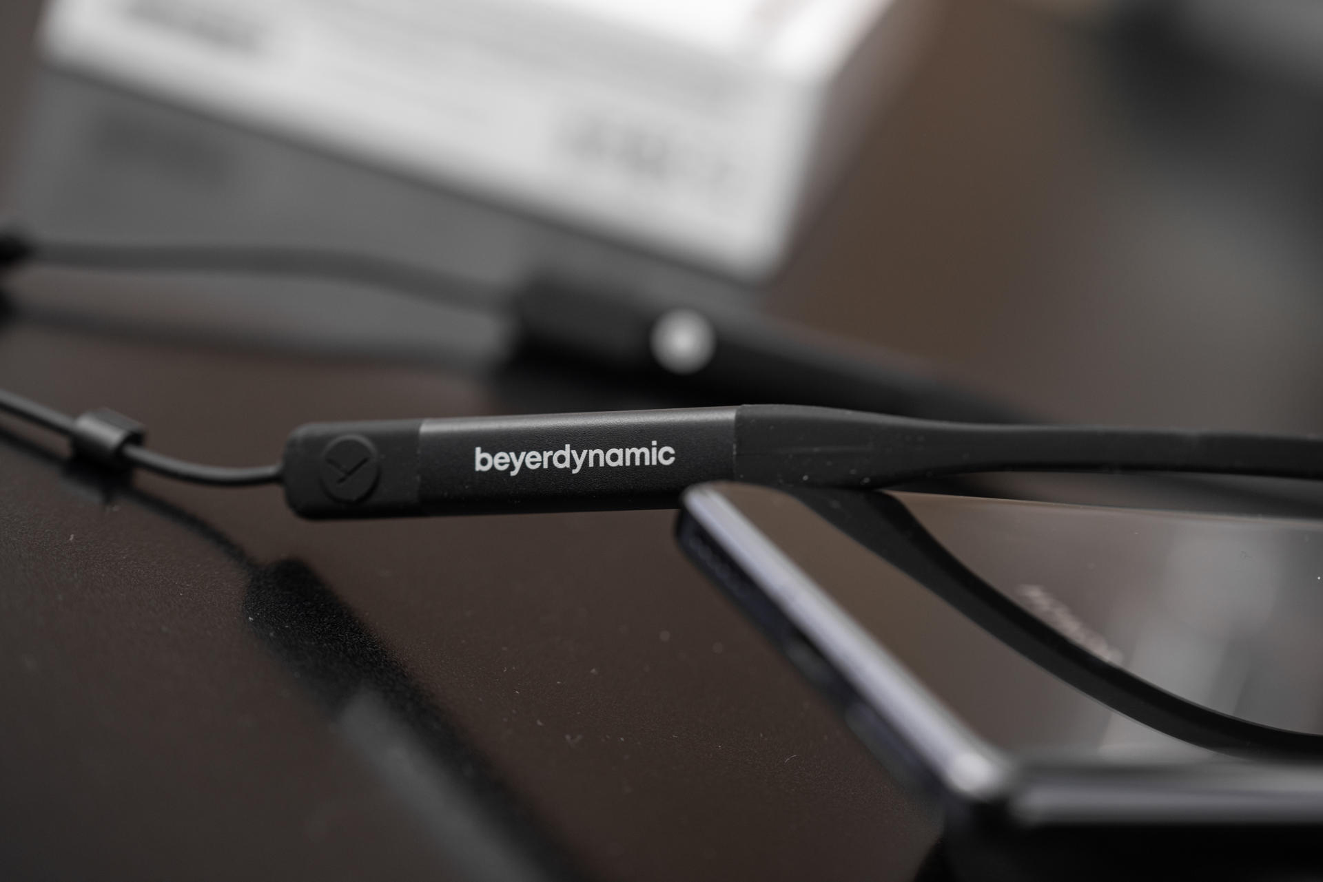 千元发烧级的无线耳机,千元发烧级hifi耳机