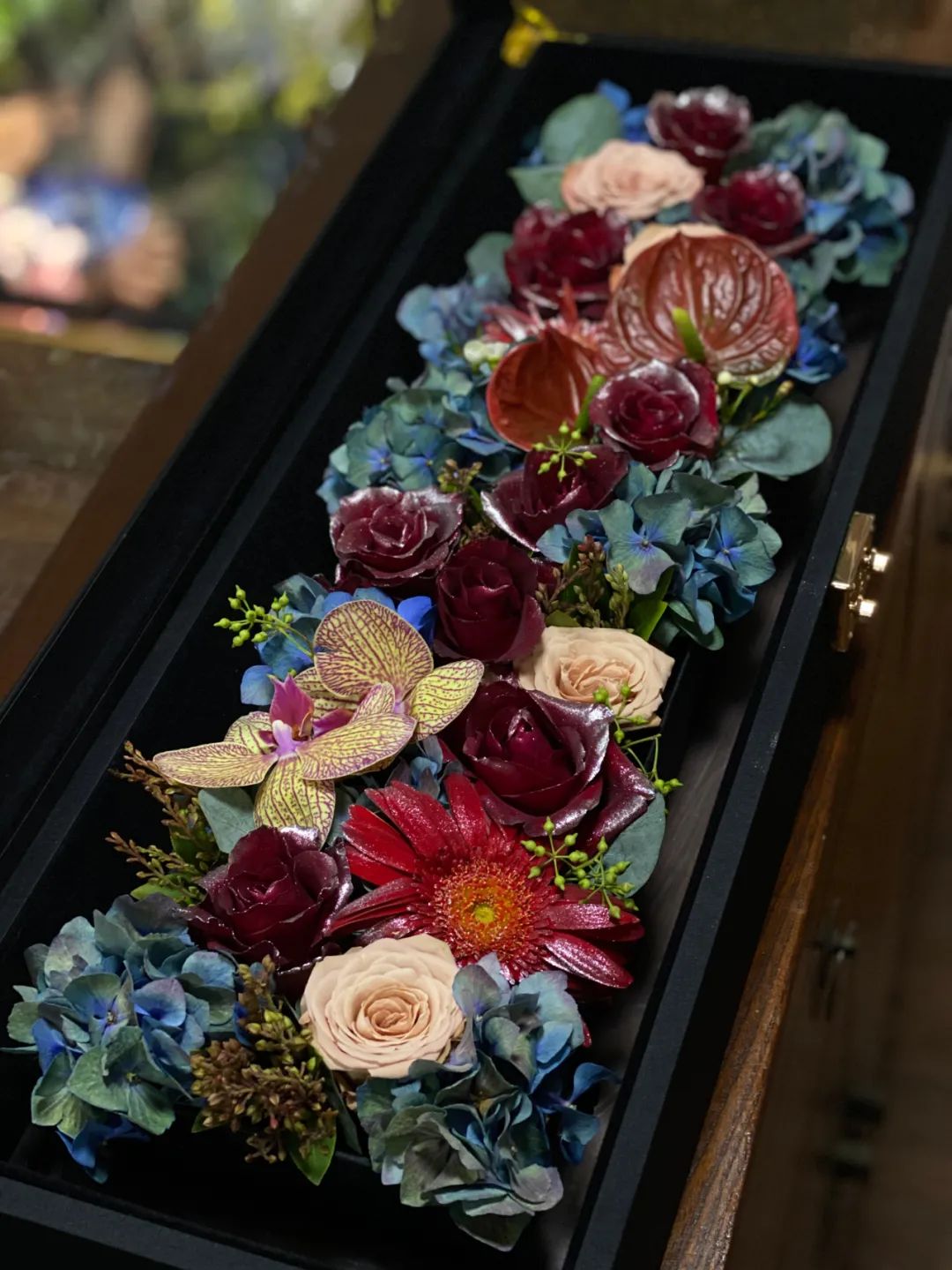 深圳这家老花店已经开了26年，佛系经营却玩转“复古”与“新潮”风