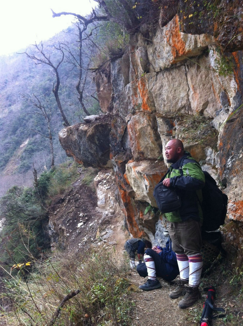 纹面女在独龙江哪个村落,寻找脸部有胎记的女人