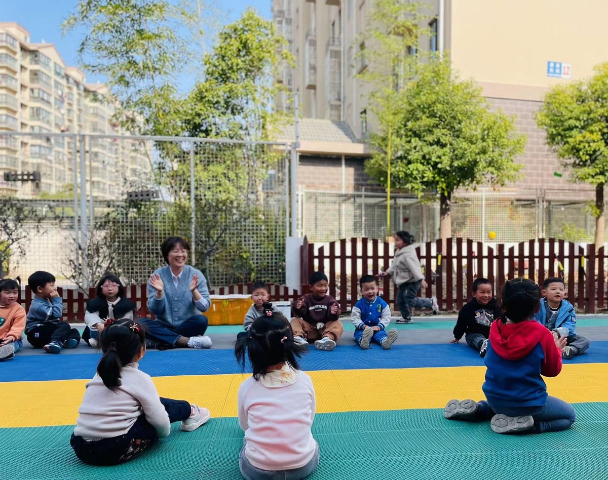 乐享运动健康成长幼儿园主题活动,泰州儿童教育发展中心幼儿园