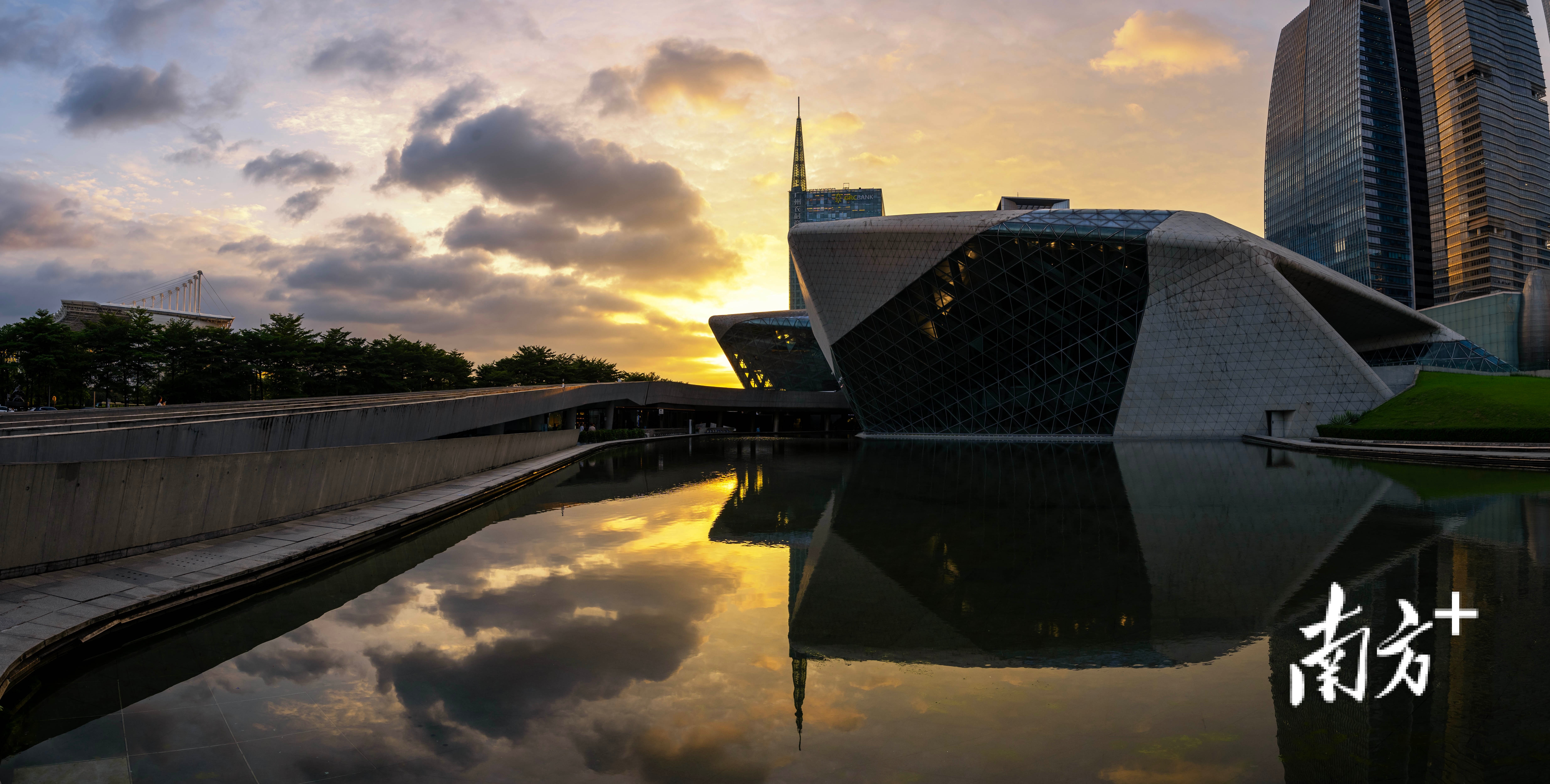 广州大剧院摄影调色,广州大剧院拍摄效果