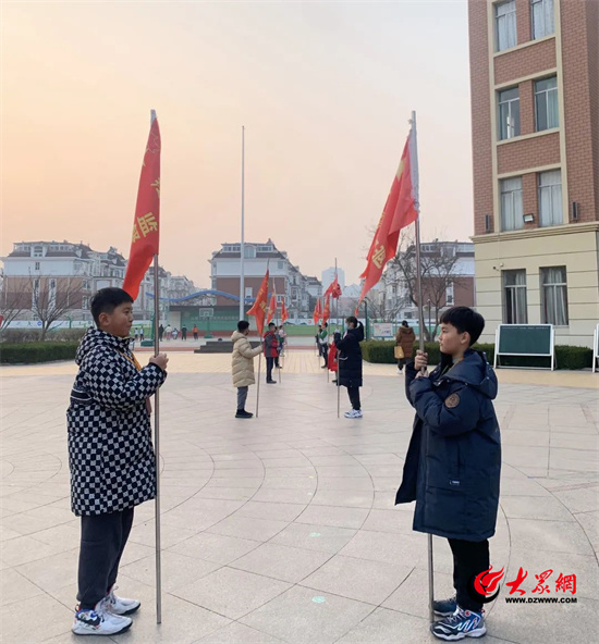 潍坊市中新双语学校,潍坊新亮点外国语学校