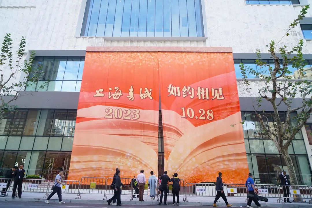 直击上海恢复首日,直击上海恢复首日重拾烟火气